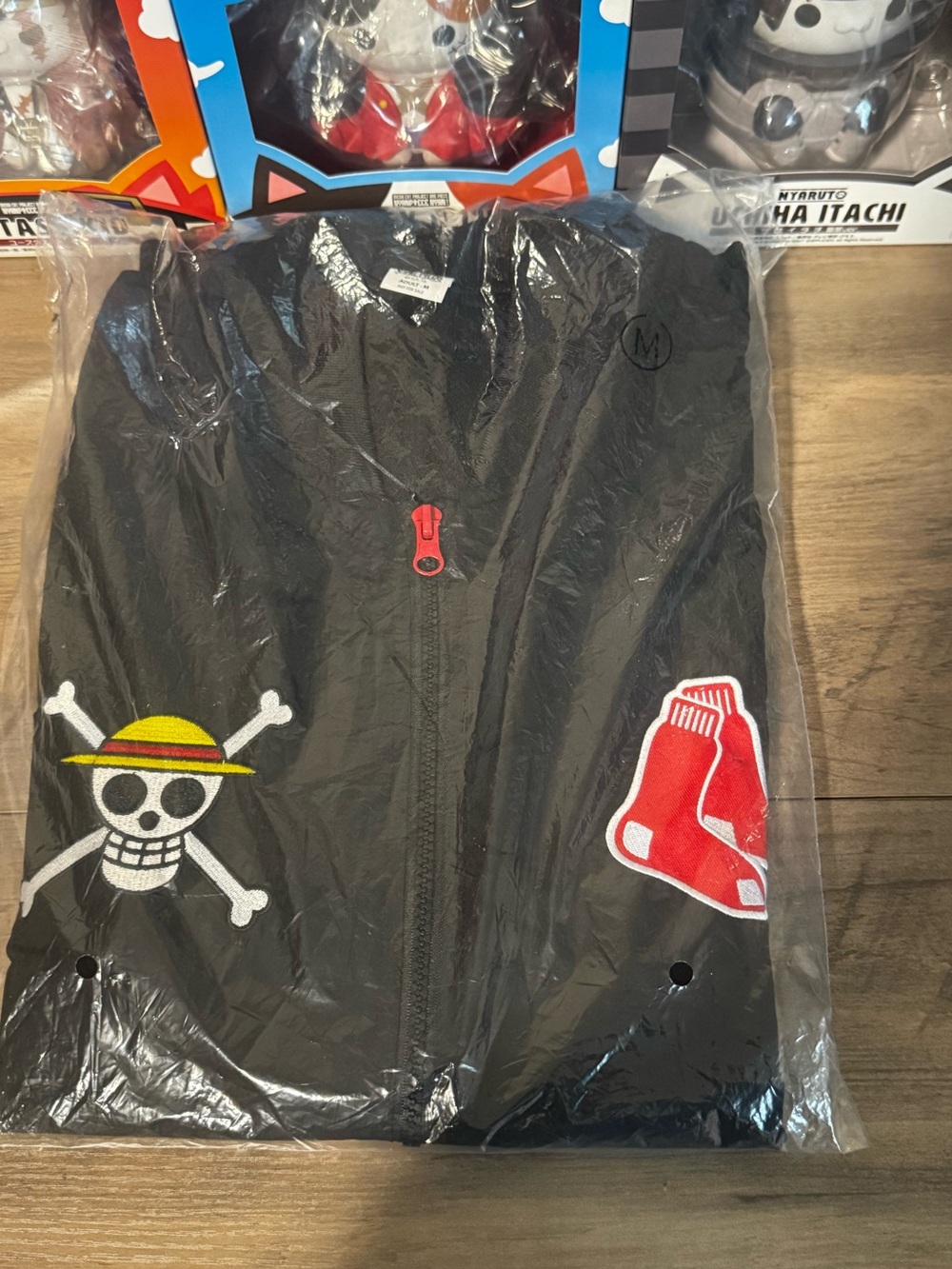 2026 Boston Red Sox One Piece Luffy Satin Jacket SGA 5/12 Size Medium *IN HAND*